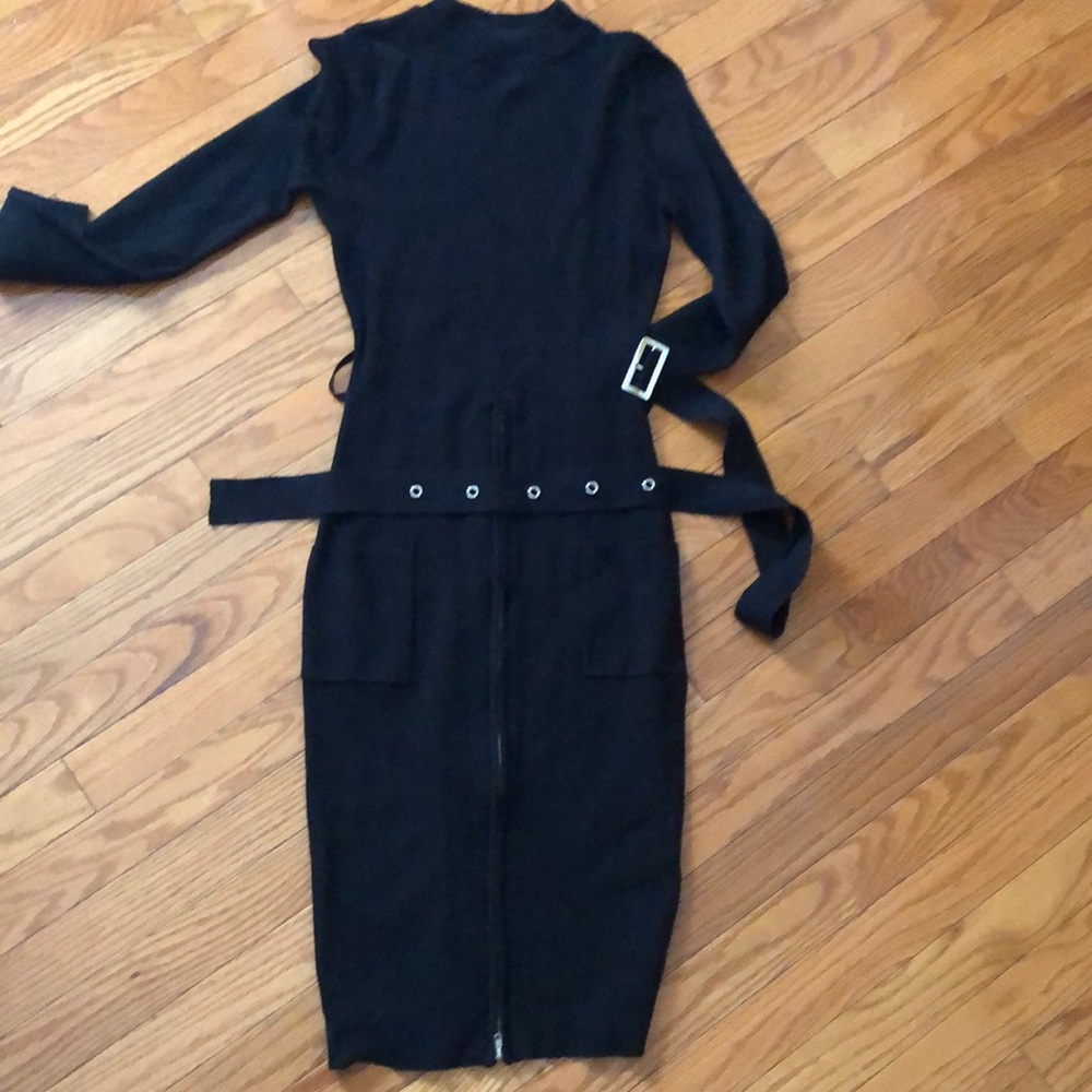 Gorgeous body hugging dress